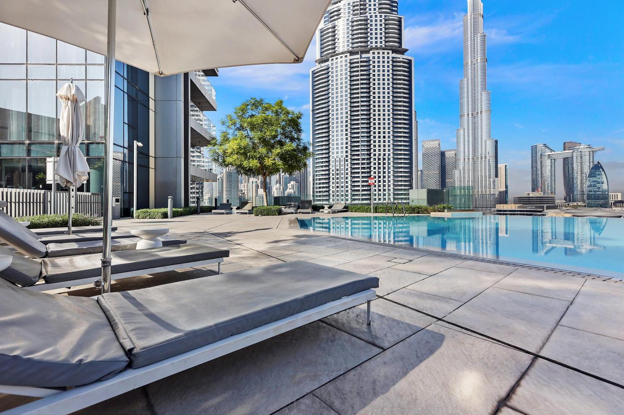 First Class 2Br With Full Burj Khalifa And Fountain View Дубай Экстерьер фото