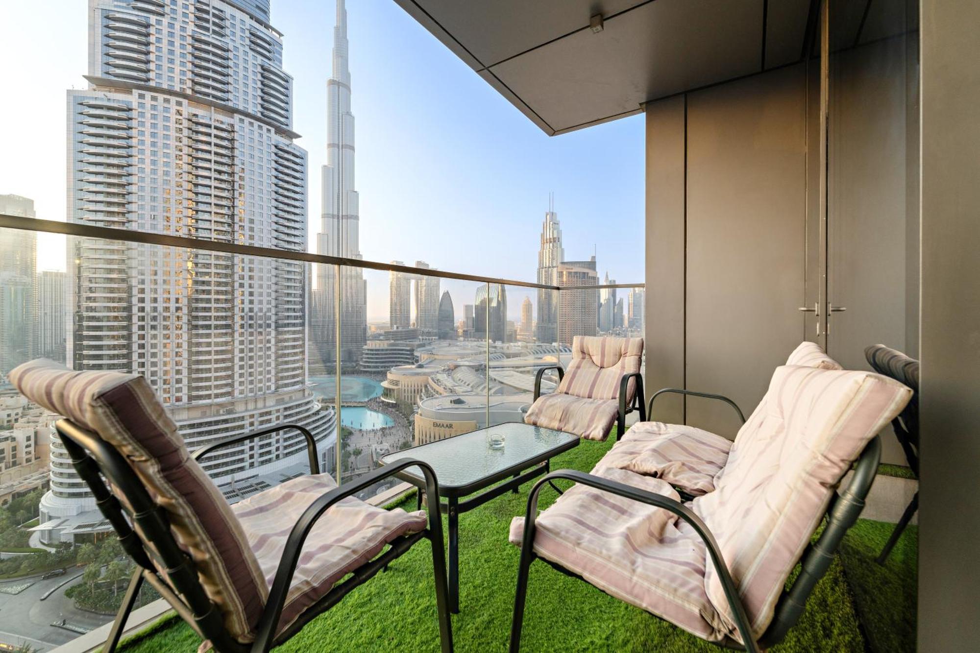 First Class 2Br With Full Burj Khalifa And Fountain View Дубай Экстерьер фото